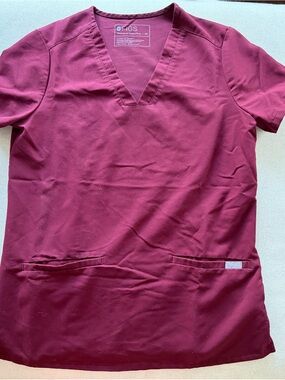 FIGS Scrub Top